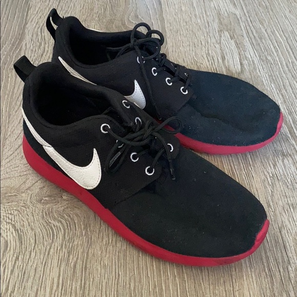 Nike Roche Run - Picture 2 of 2
